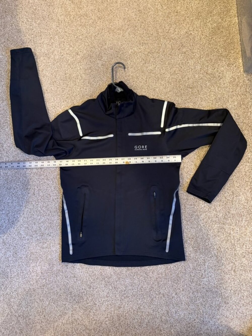 Gore Running Wear Windstopper Jacket Size Medium